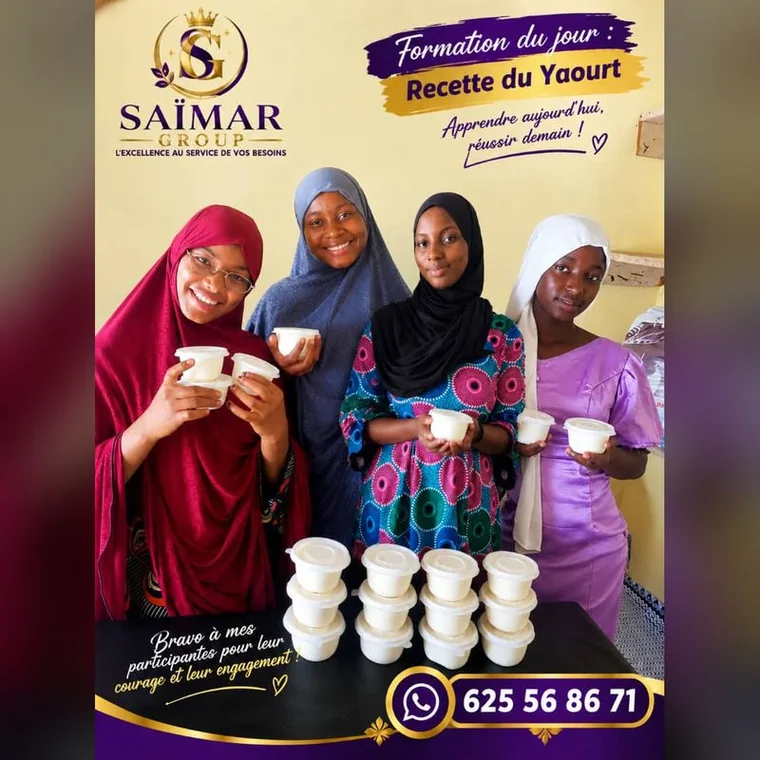 Formation recette du yaourt : les participantes et leurs pots